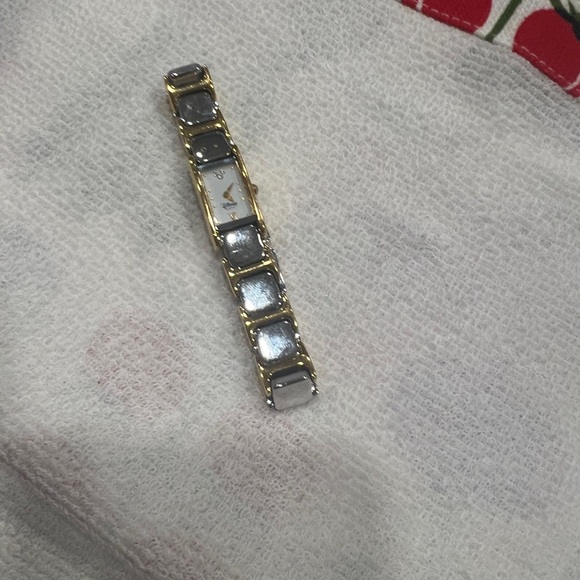 Used Disney watch lot - Picture 5 of 6